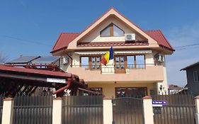 Vila Marius-camere de închiriat
